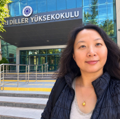 Öğr. Gör. Lili Feng 